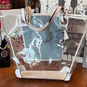 Coach Clear Vinyl & White Leather Oversized Beach Tote (Style No. F16594).